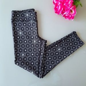 Ideology Women's Leggings 3/4 Cropped Black White